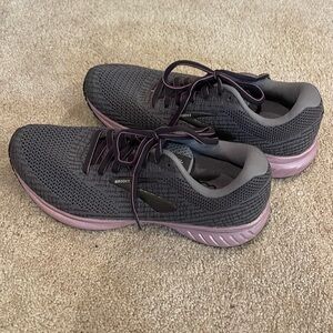 Brooks Revel 3 Women’s - size 7.5